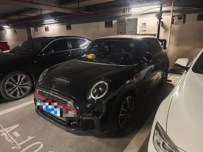 Открыть галерею: MINI JCW (Imported) 2022 Mini JCW 2.0T ALL-IN (Modified) Automatic Gear