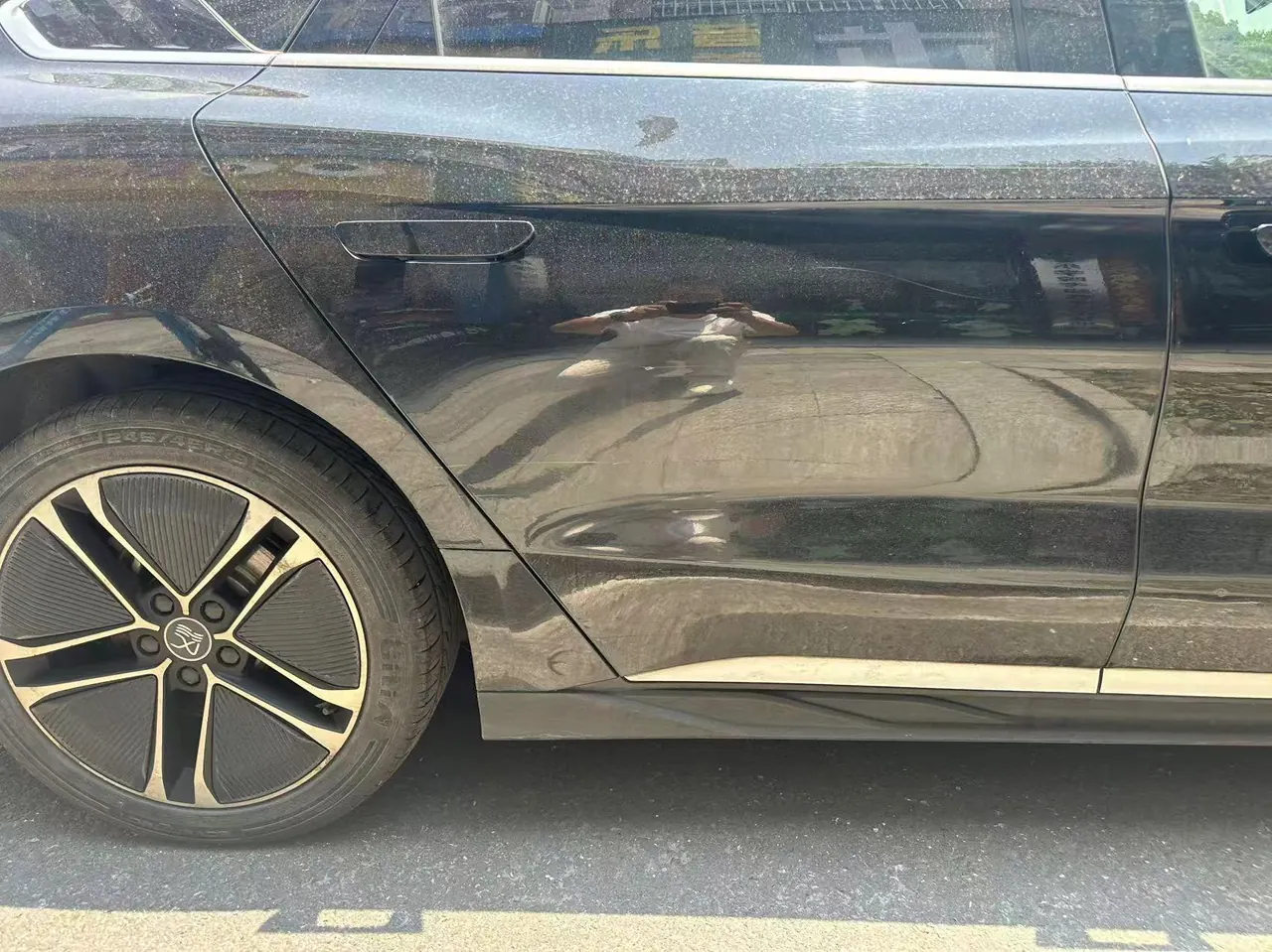 BYD 2023 Han EV 605KM Champion Edition Precursor Honorable Automatic Gear 5