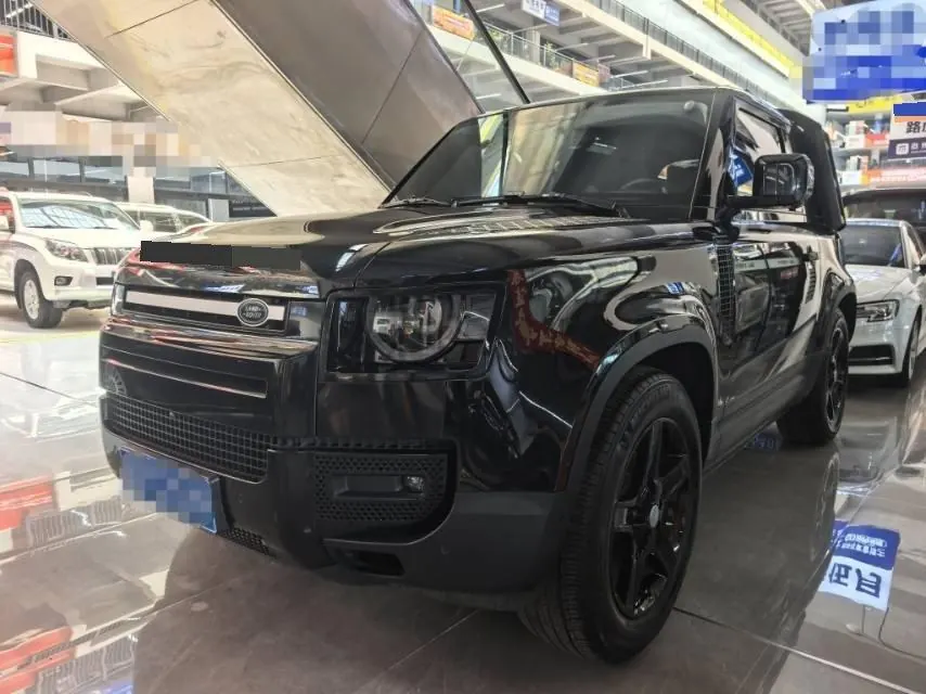 Open image lightbox: Land Rover Guard (Imported) 2023 Guard 90 2.0T P300 SE (Modified) Automatic Gear