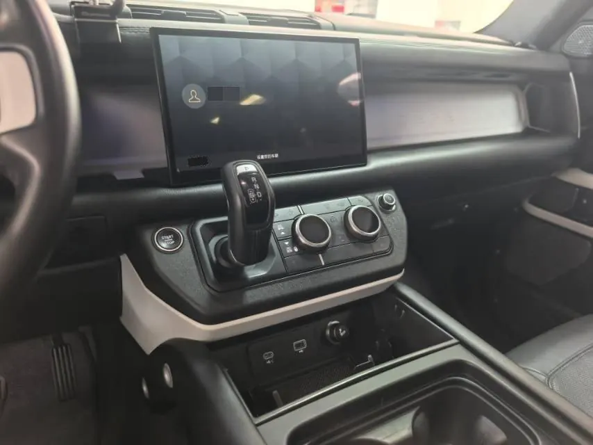 Land Rover Guard (Imported) 2023 Guard 90 2.0T P300 SE (Modified) Automatic Gear 3