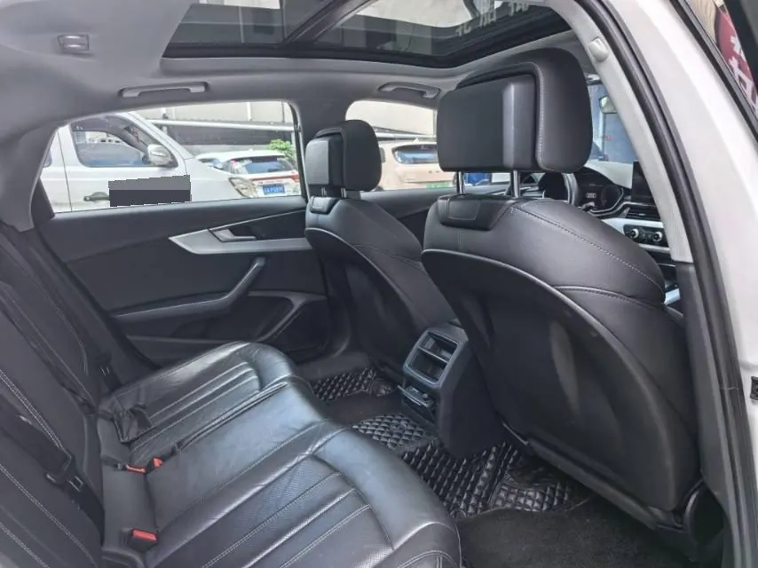 Audi 2020 A4L 2.0TFSI 40TFSI Fashion Dynamic Automatic 4