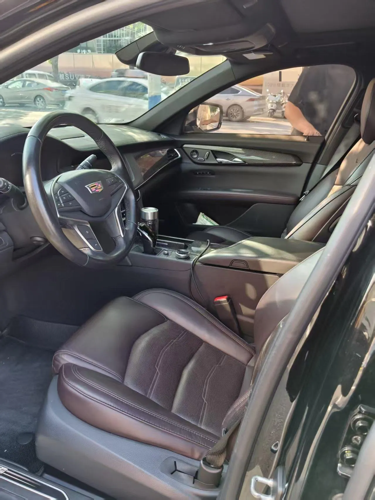 Cadillac 2022 CT6 2.0T 28T honorable automatic gear 4