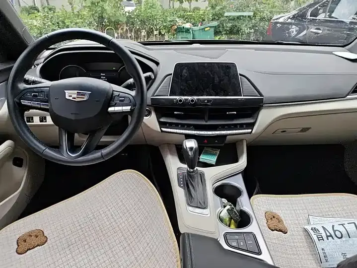 Cadillac CT4 2023 25T Luxury Edition 12