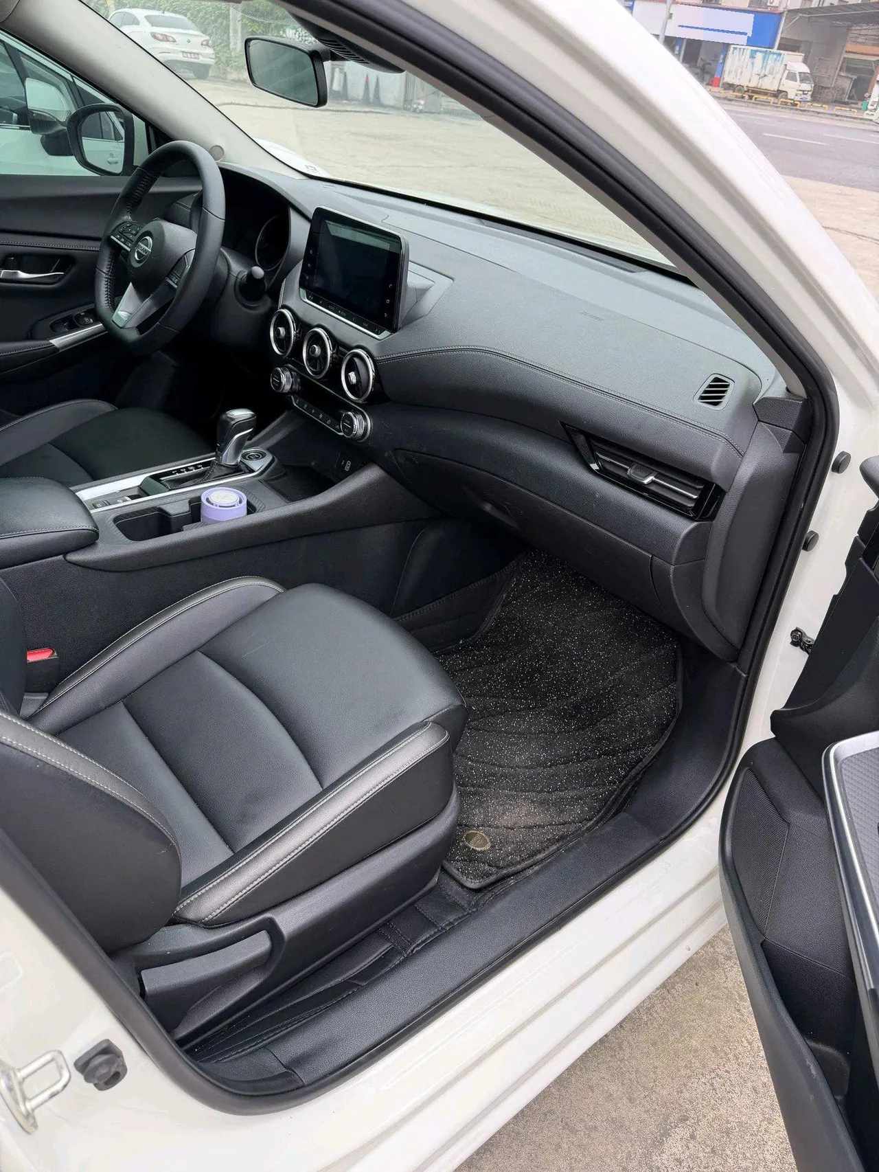 Nissan 2022 Sylphy 1.6 Stepless XL Pleasant Edition Automatic Gear 9