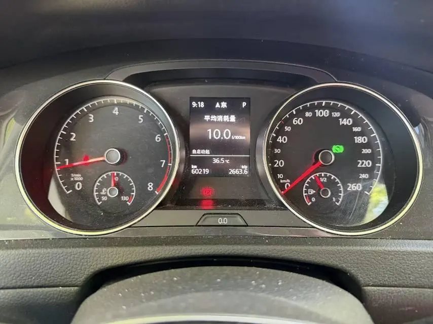 Volkswagen 2020 Golf 7 1.2TSI 200TSI Beloved Edition Comfortable Automatic 4