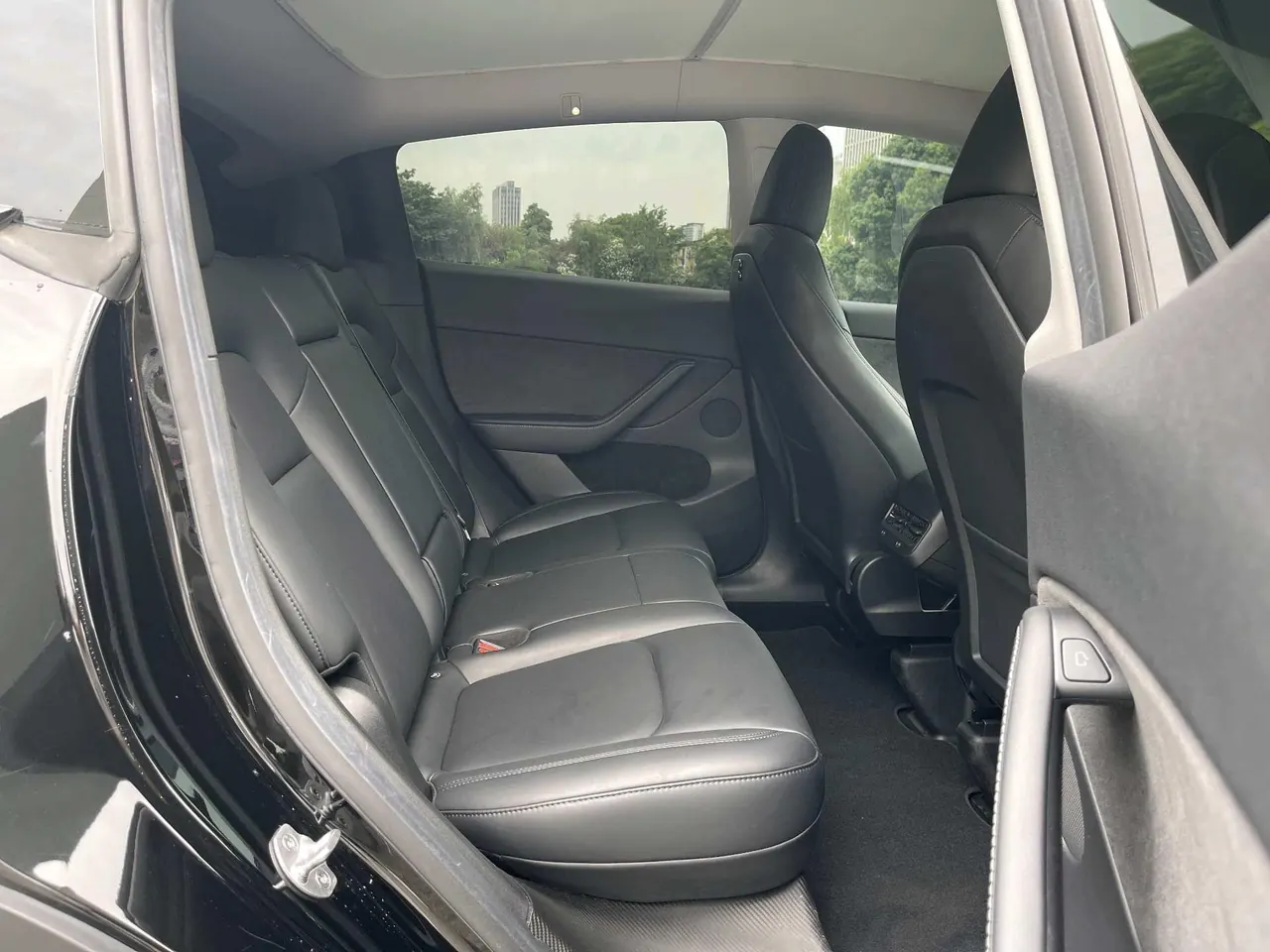 Tesla 2022 Model Y rear-wheel drive version (facelift) automatic gear 7