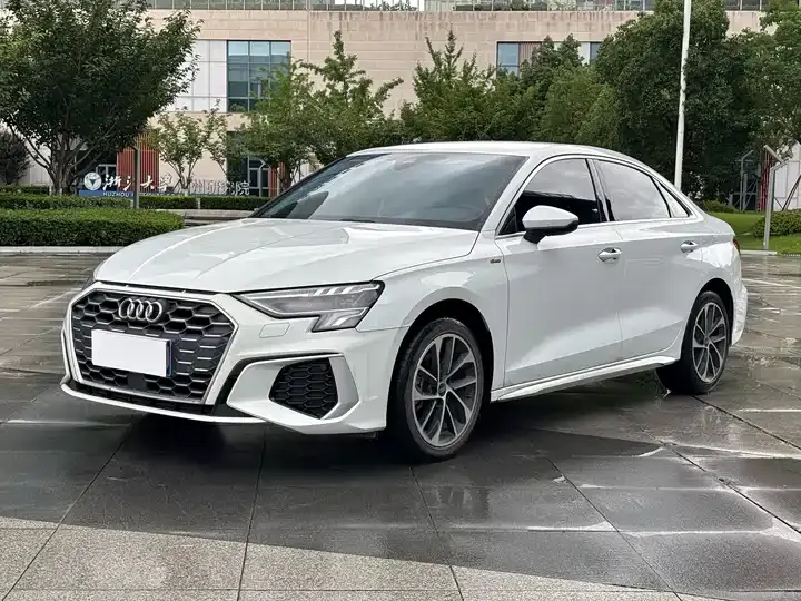 Audi A3 2021 A3L Limousine 35 TFSI Enterprising Sport - View 1