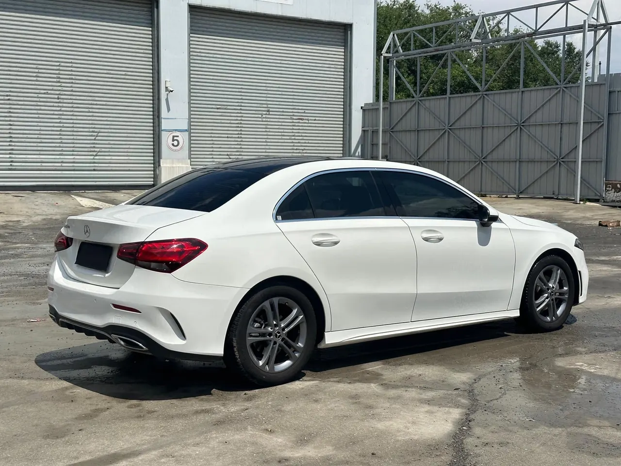 Mercedes Benz Class A 2021 A 180 L 1.3T automatic gear 7