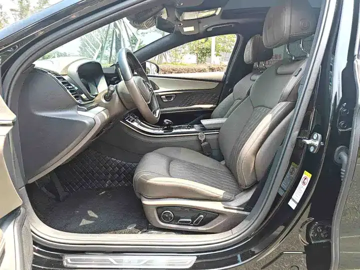 Han 2022 DM-i 121KM exclusive 11