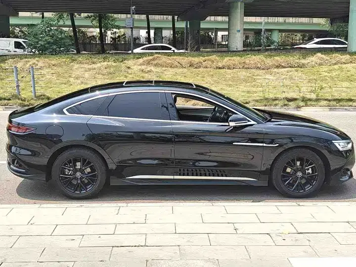 Han 2022 DM-i 121KM exclusive 5