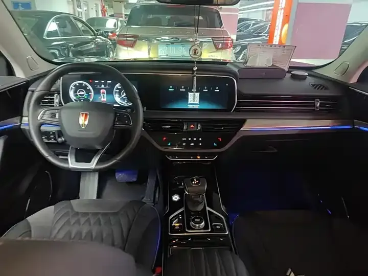 HongQi HS5 2022 to 2.0T Zhilian Flag Edition 10