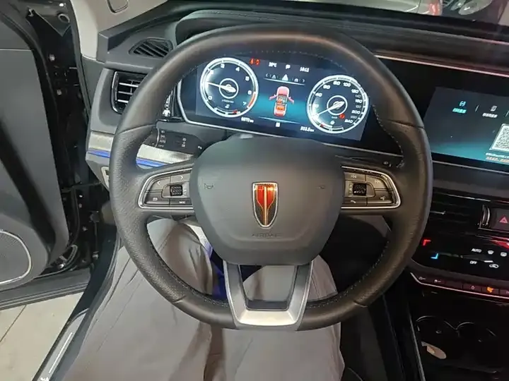 HongQi HS5 2022 to 2.0T Zhilian Flag Edition 11