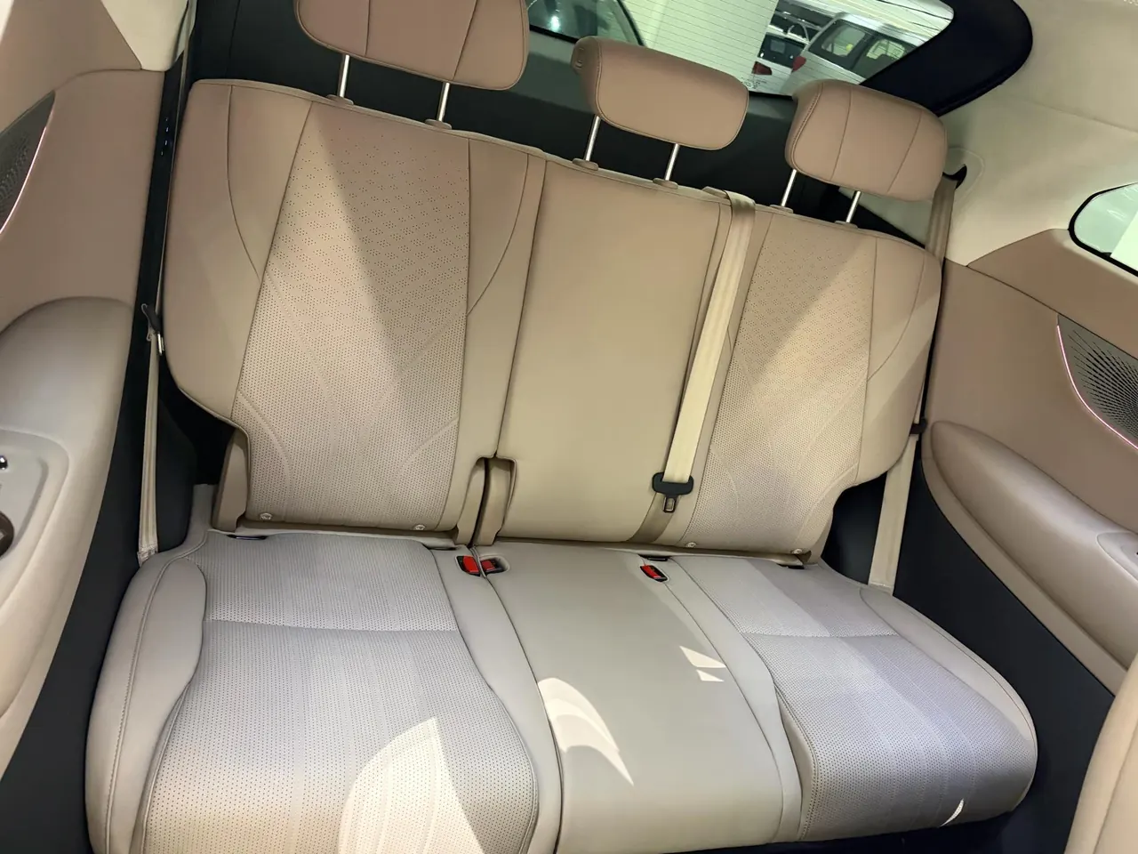 Xpeng 2026 X9 1602 UltraSE automatic gear 7