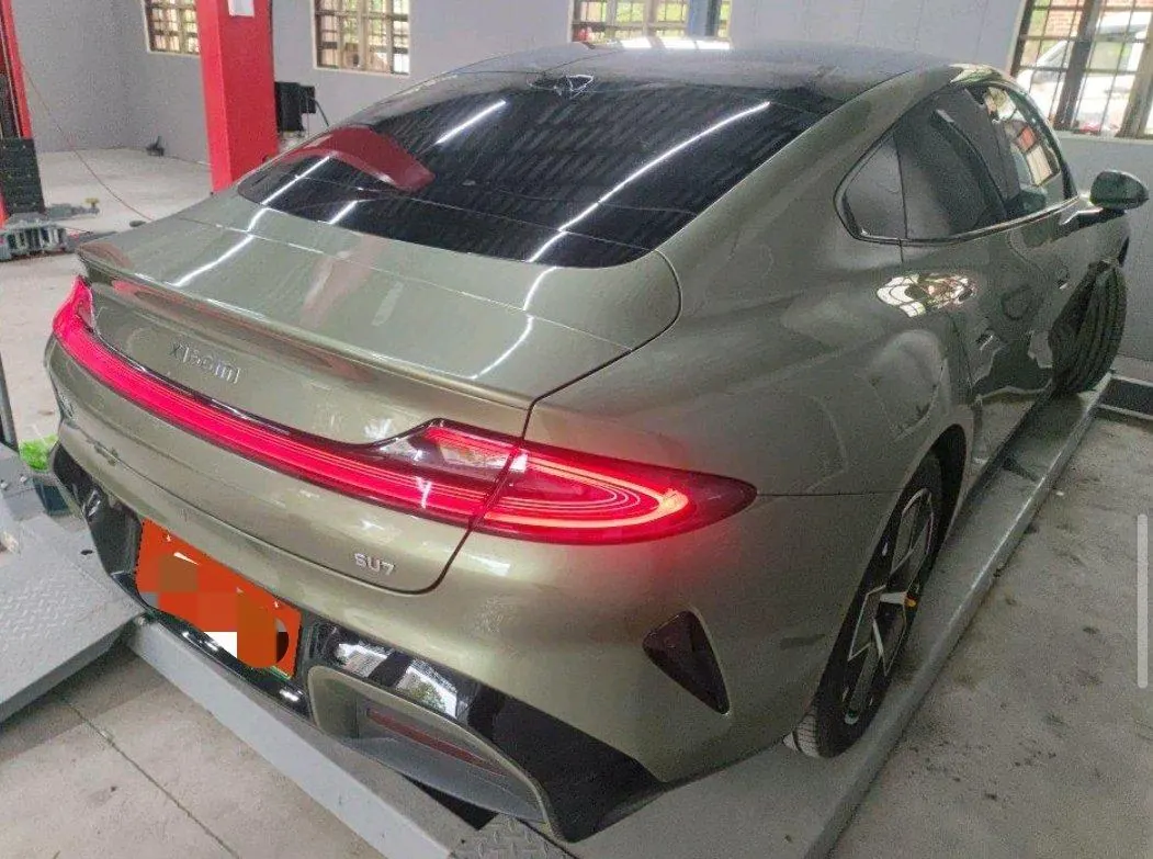 MI 2024 SU 7 700km Rear Drive Long Endurance Smart Driving Edition Automatic Gear 4