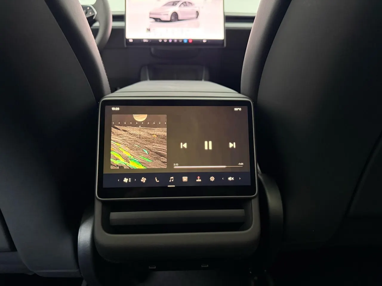 Tesla 2026 Model Y Rear-Wheel-Drive Automatic 14