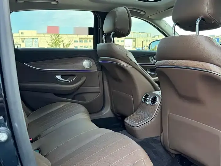 Mercedes Benz E-Class 2021 E 300 L Fashion 6