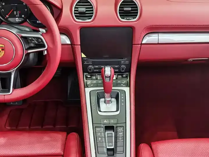 Porsche 718 2020 Boxster 2.0T 7