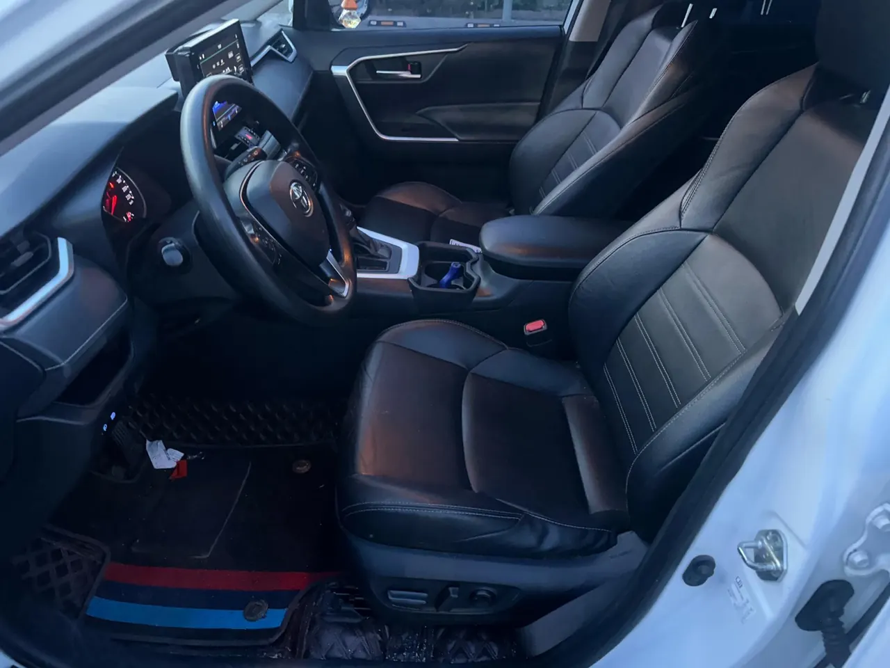 Toyota 2020 Willanda 2.0 Stepless Two-Drive Deluxe Automatic Gear 5
