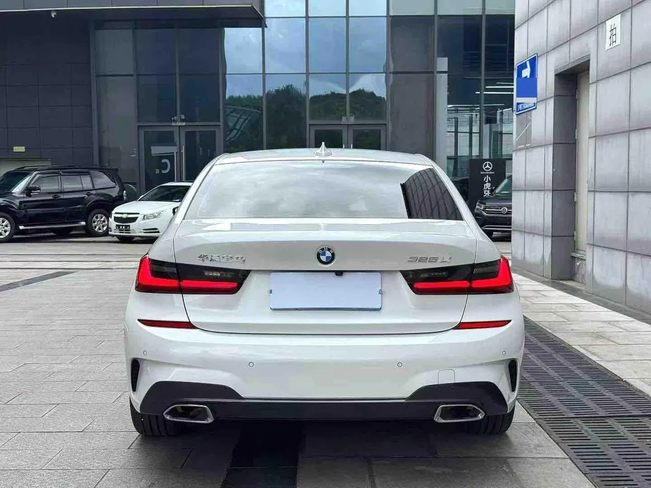 BMW 3 Series 2022 325Li 2.0T M Sports Suit (Modified) Automatic Gear 8