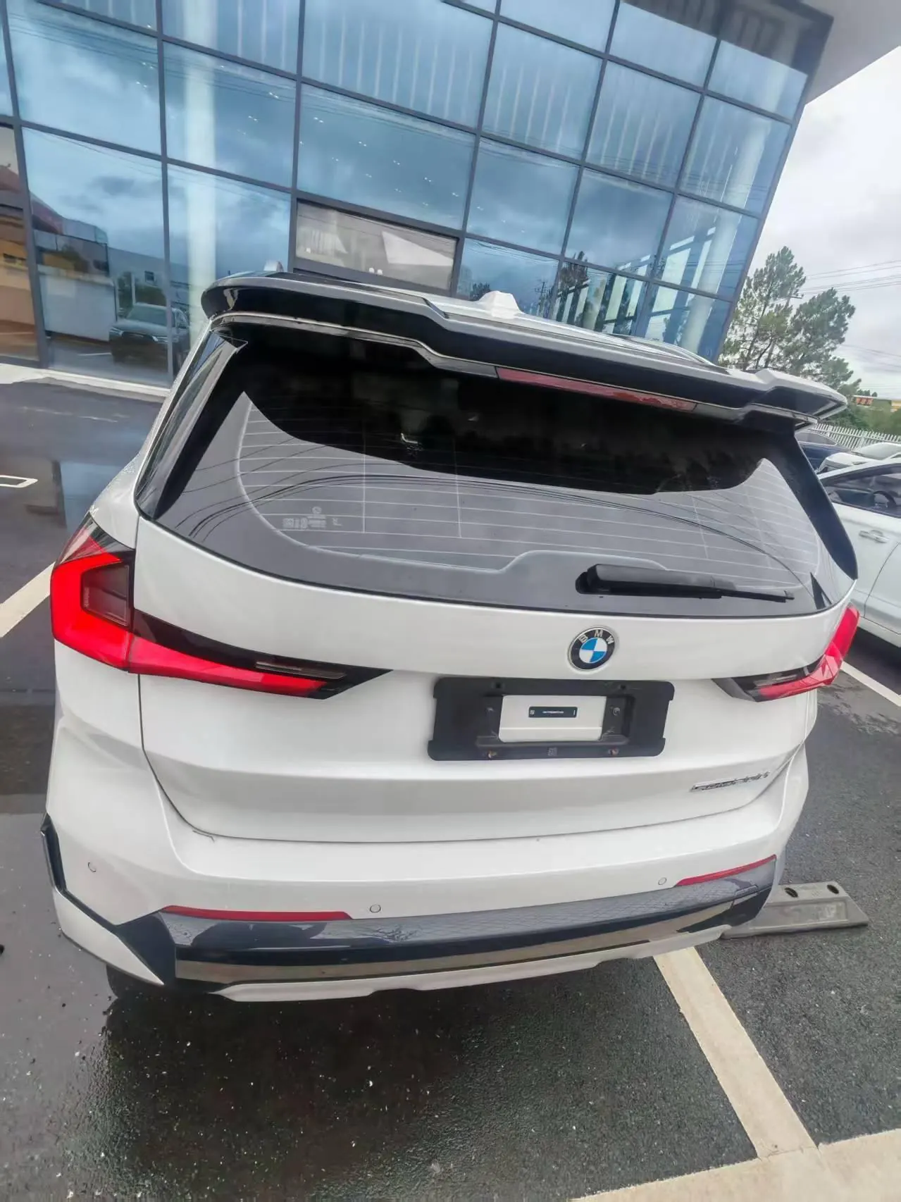 BMW 2024 X1 sDrive20Li 1.5T X design set automatic gear 5