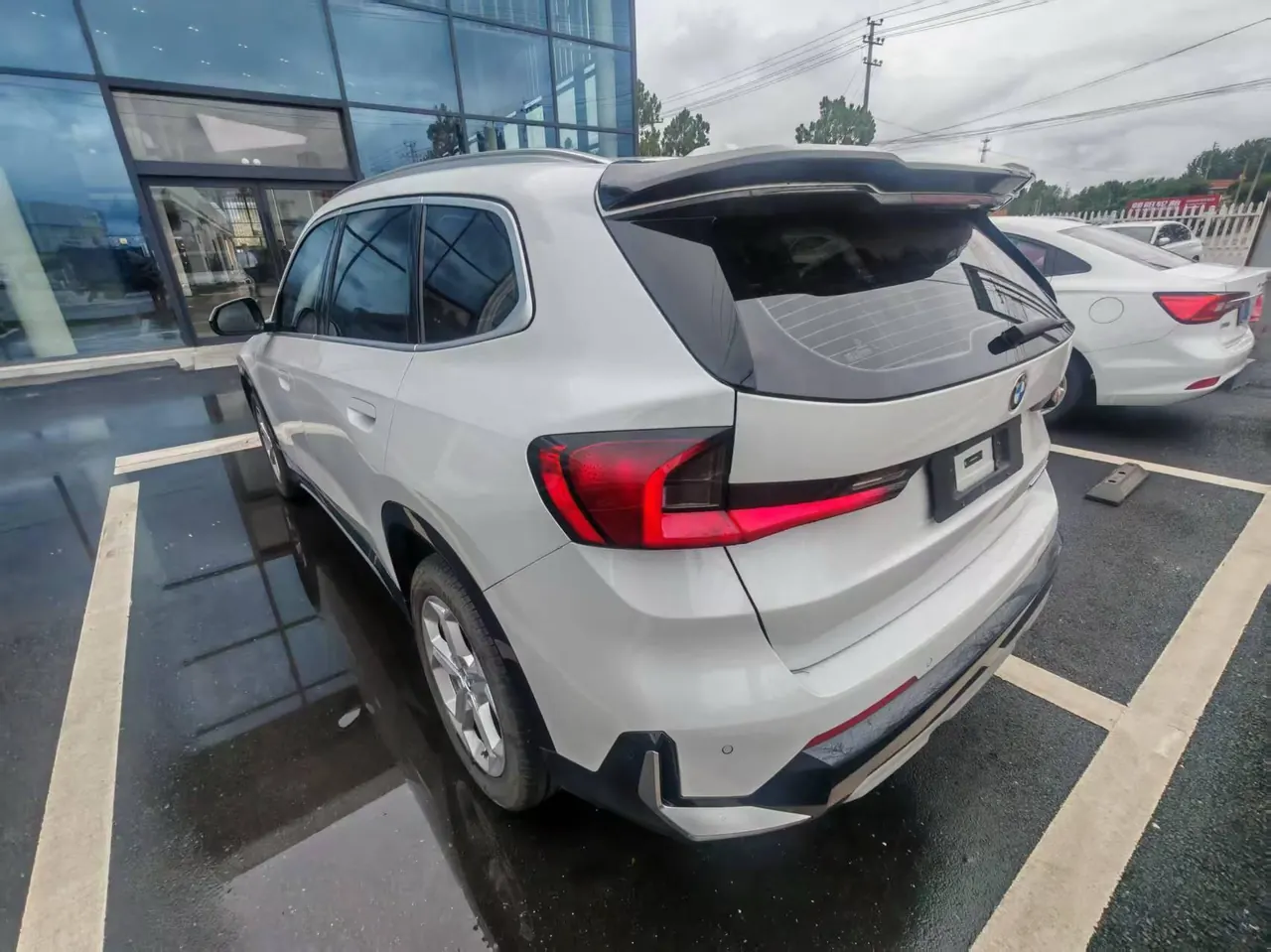 BMW 2024 X1 sDrive20Li 1.5T X design set automatic gear 6