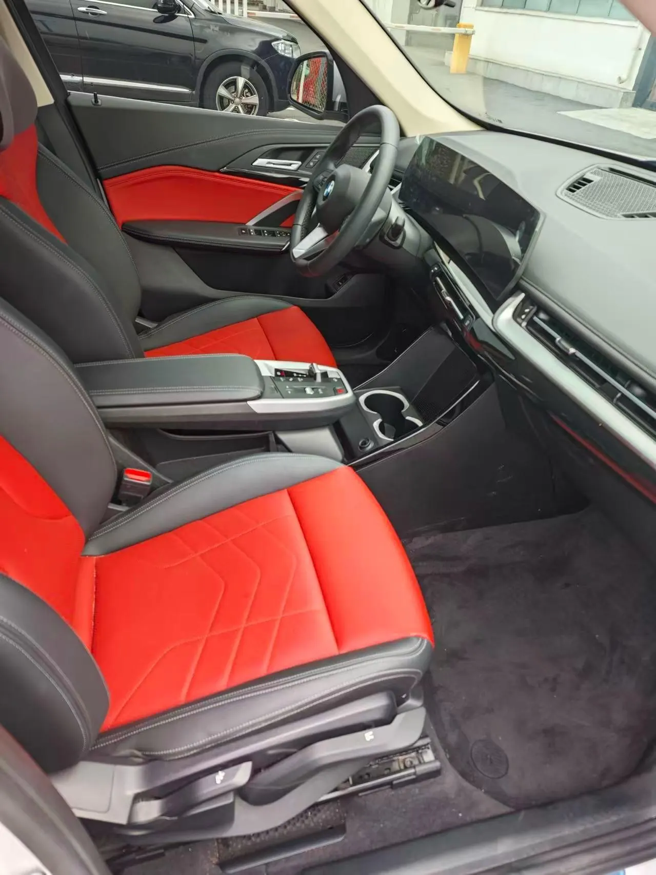 BMW 2024 X1 sDrive20Li 1.5T X design set automatic gear 8