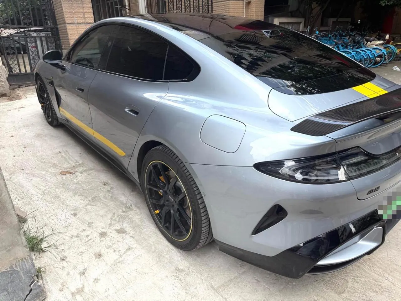 MI 2024 SU 7 800km 4-wheel drive ultra-long endurance high-end smart driving Max version automatic gear 8