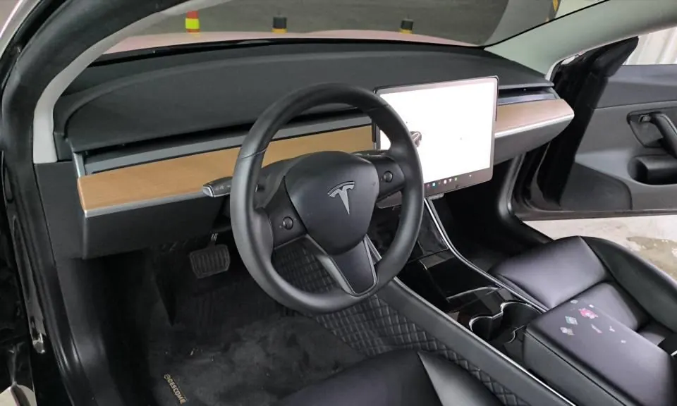 Tesla 2020 Model 3 Long Endurance Rear Wheel Drive Automatic Transmission 2