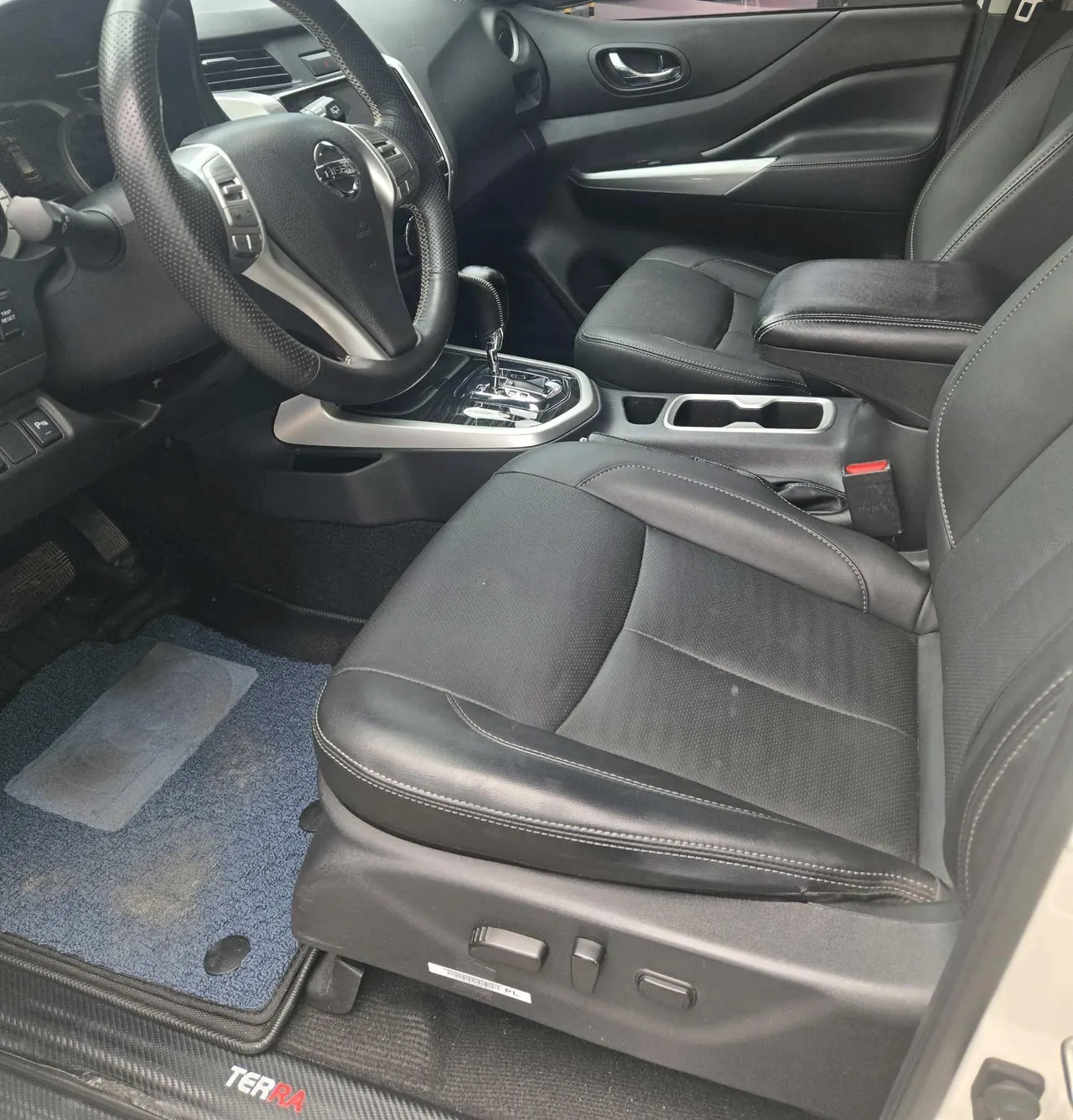 Nissan 2020 Tuda 2.5 Four-wheel Drive Flagship Automatic Gear 2