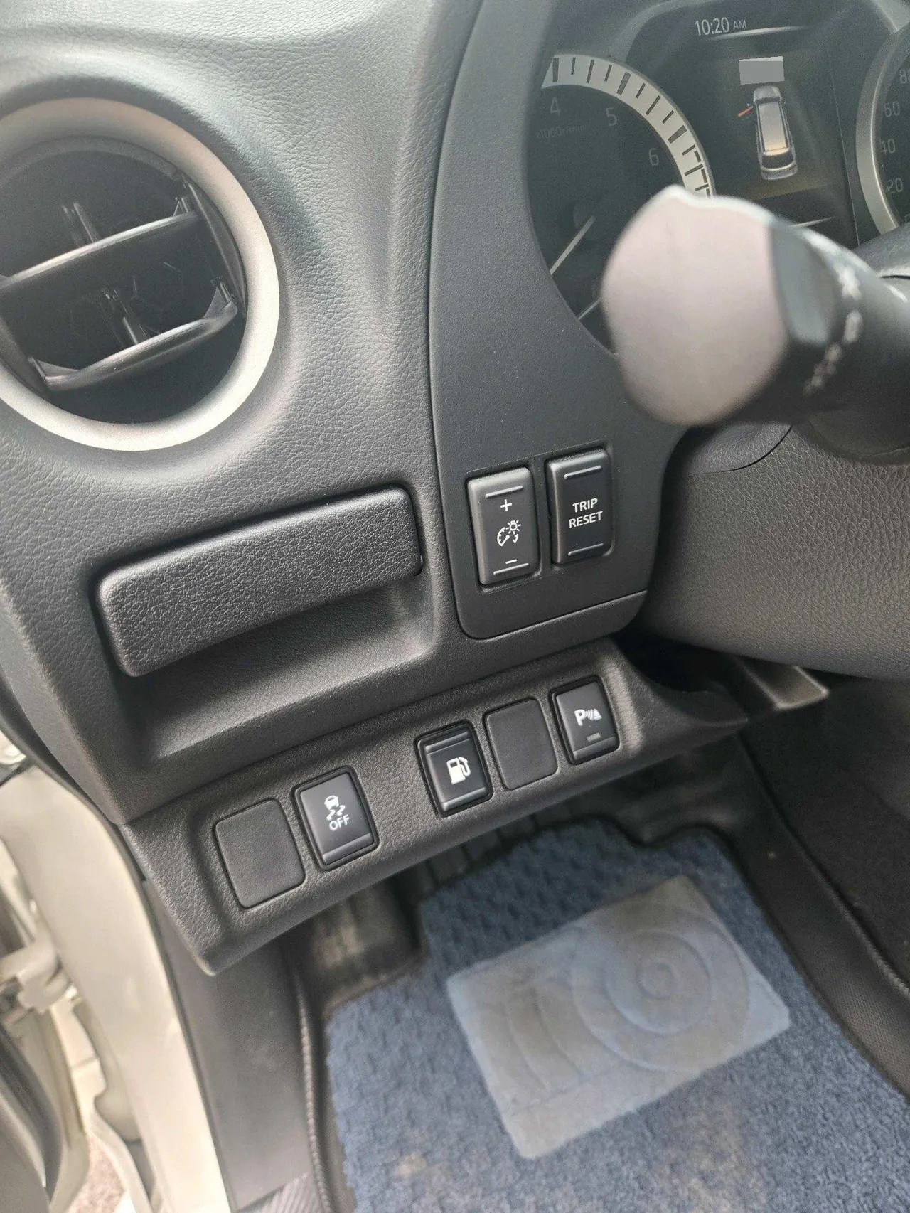 Nissan 2020 Tuda 2.5 Four-wheel Drive Flagship Automatic Gear 3