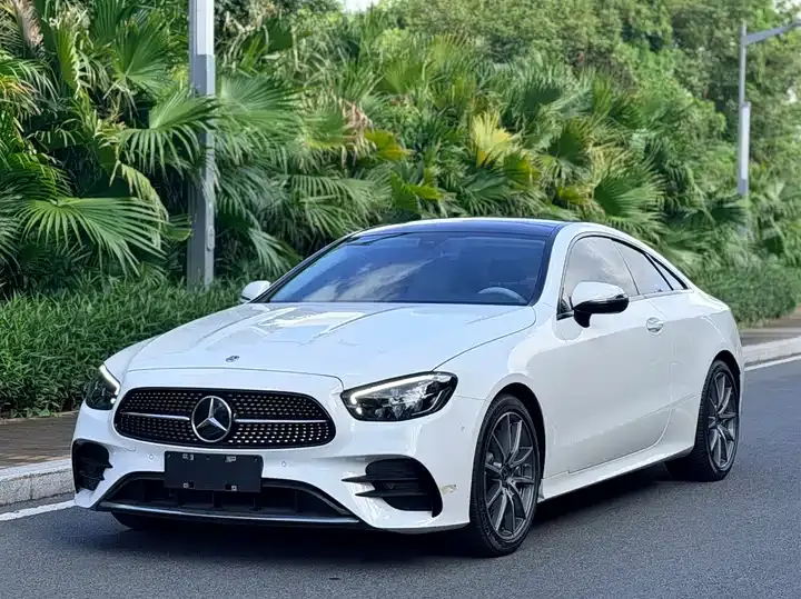Mercedes Benz E-Class (Imported) 2023 to E -260 Coupe - View 1