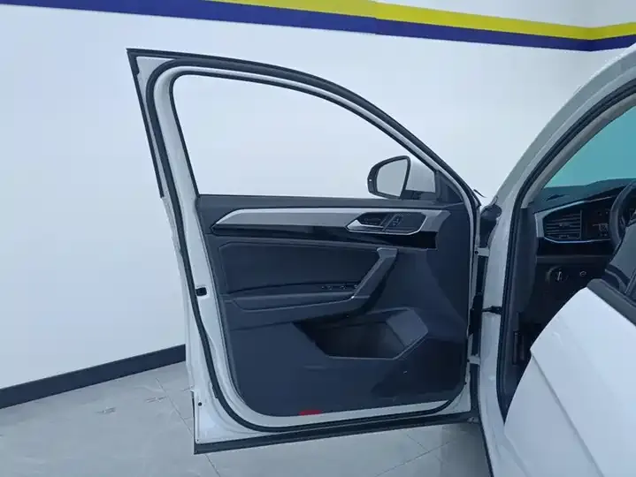 Tangyue 2020 330TSI Front-Wheel-Drive Luxury Smart Connectivity Edition 7