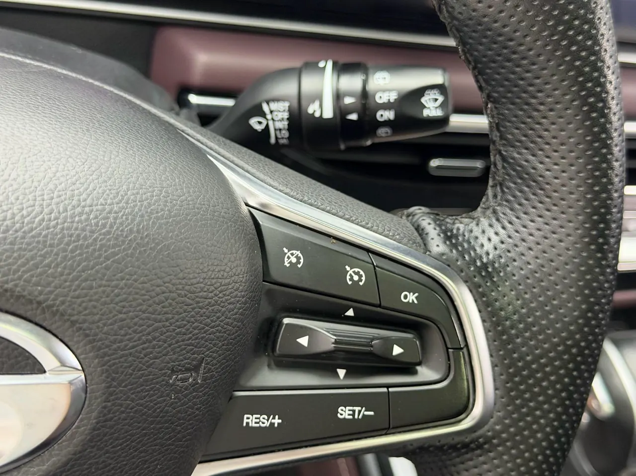 Chuanqi 2021 M6 1.5T 270T Premium Edition 7-seat Automatic Gear 6