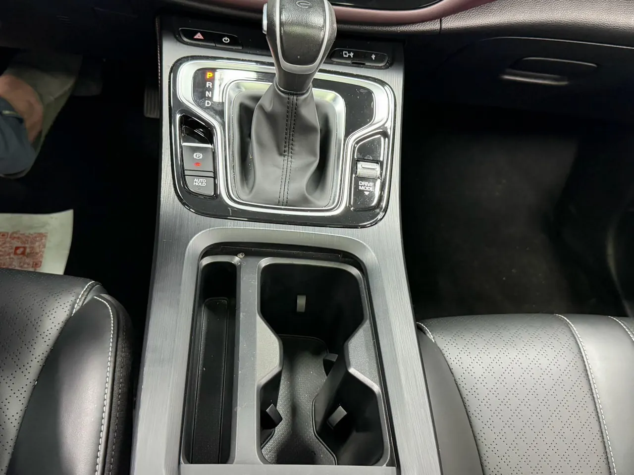 Chuanqi 2021 M6 1.5T 270T Premium Edition 7-seat Automatic Gear 8