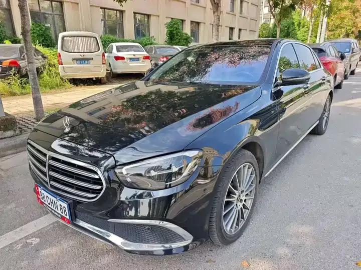 Open image lightbox: Mercedes Benz Class E 2021 E 260 L