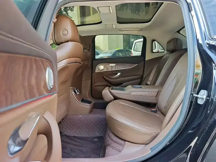 Mercedes Benz Class E 2021 E 260 L 6