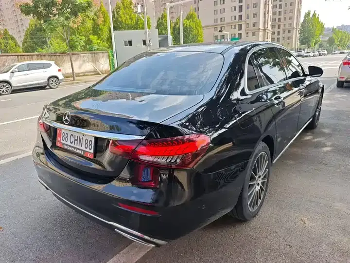 Mercedes Benz Class E 2021 E 260 L 7