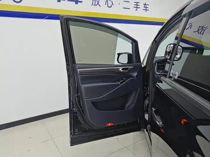 GAC Trumpchi M8 2021 Model Prestige Series 390T Supreme Edition 7