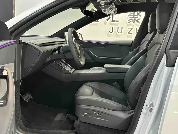 Model Y 2026 model modified long-range rear-wheel drive version 11