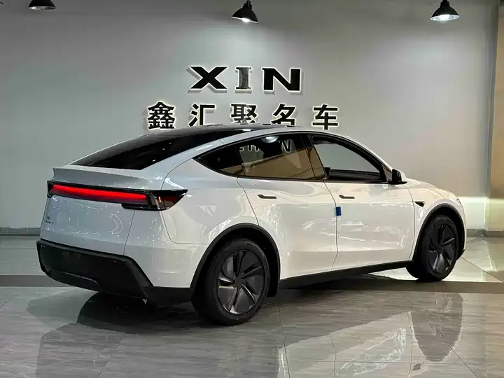 Model Y 2026 model modified long-range rear-wheel drive version 5