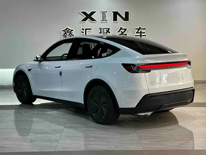 Model Y 2026 model modified long-range rear-wheel drive version 6
