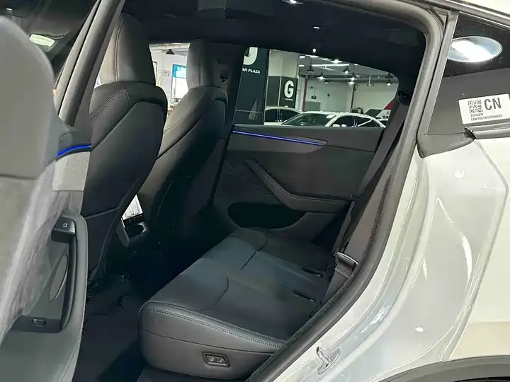 Model Y 2026 model modified long-range rear-wheel drive version 7