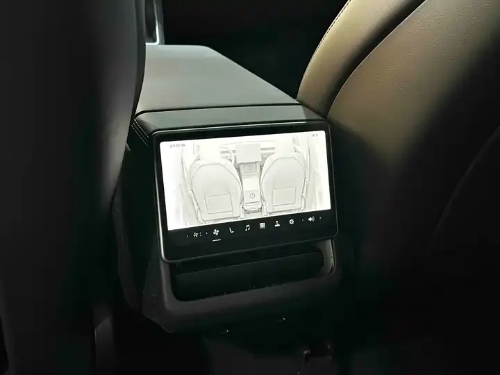 Model Y 2026 model modified long-range rear-wheel drive version 9