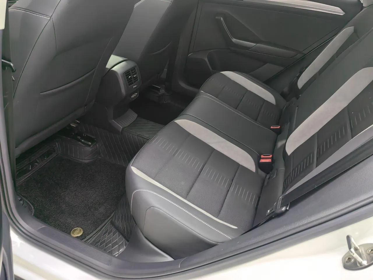 Volkswagen 2021 Tange 1.4TSI 280TSI Two-Drive Elite Smart Union Edition (Modified) Automatic Gear 4