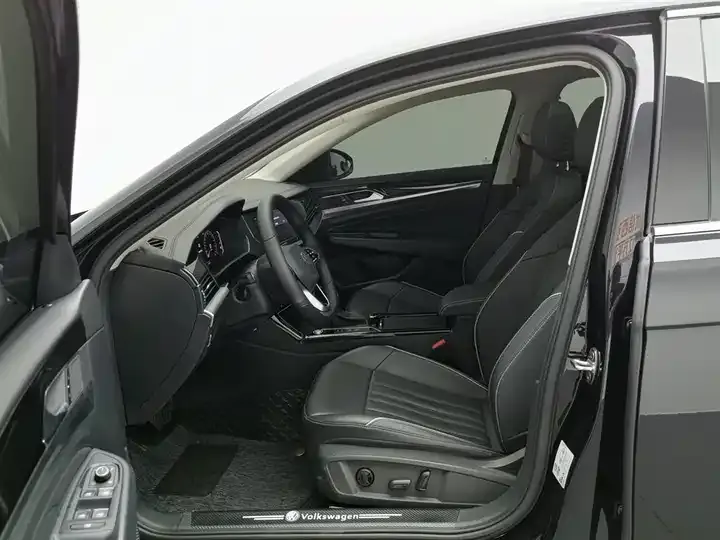 Passat 2023 330TSI Star Elite Edition 10