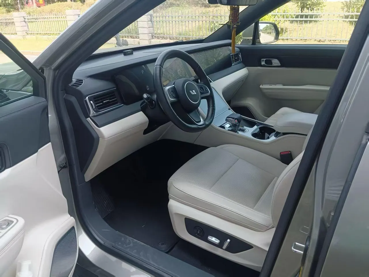 Li 2020 ONE 1.2T extended range 6-seat automatic gear 5