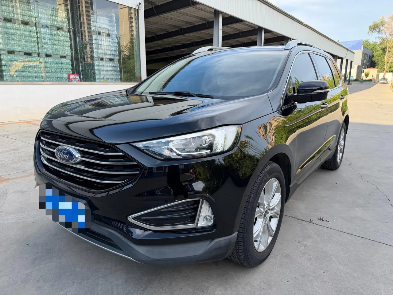 Открыть галерею: Ford 2021 Sharp PLUS 2.0T EcoBoost 12250.00g Drive Platinum Sharp 5-seat Automatic Gear