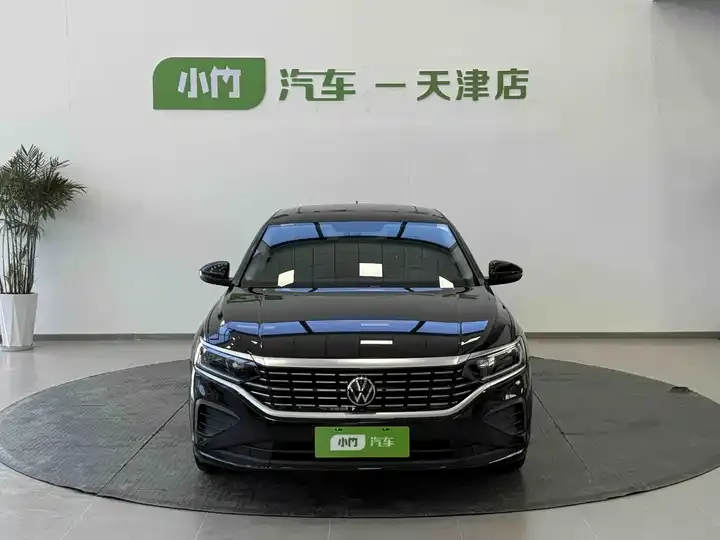 Passat 2022 280TSI Business Edition 2