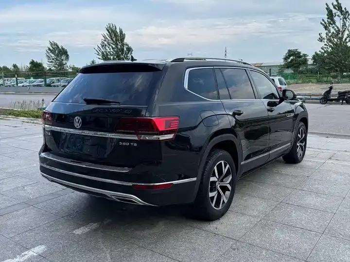 Touang 2020 380TSI 4-wheel drive deluxe national v 8