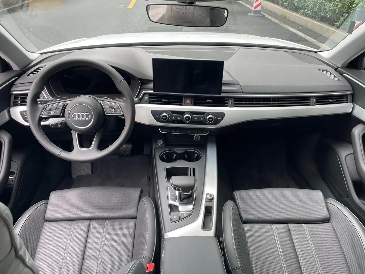 Audi 2020 A4L 2.0TFSI 40TFSI Fashion Dynamic Automatic 11